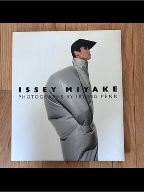NWT ISSEY MIYAKE Book, First Edition, PHOTOGRAPHS By Irving Penn Hardcover, MINT